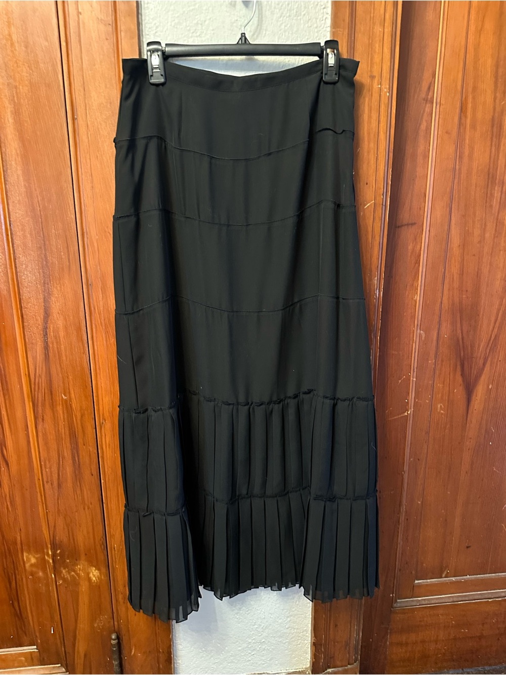 Laundry By Shelli Segal Black Tiered Maxi Skirt with Pleated Hem Size 8